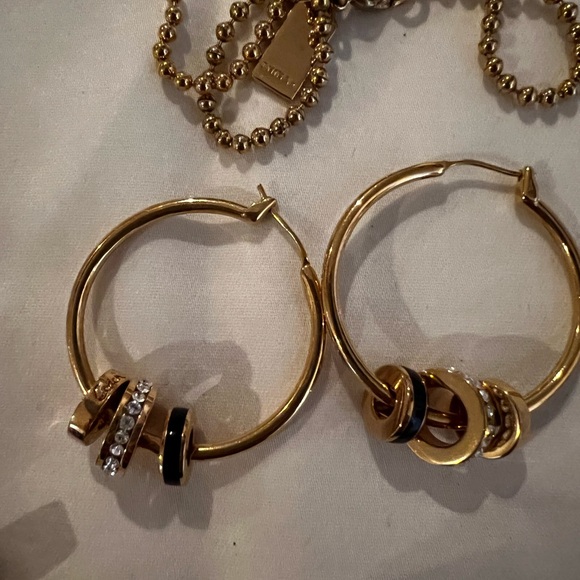 Coach station necklace and matching hoop earrings - Picture 2 of 6